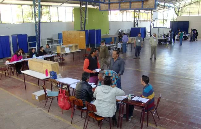 Mineduc informa medidas para establecimientos que funcionarán como locales de votación en las elecciones 1 Mineduc informa medidas para establecimientos que funcionarán como locales de votación en las elecciones