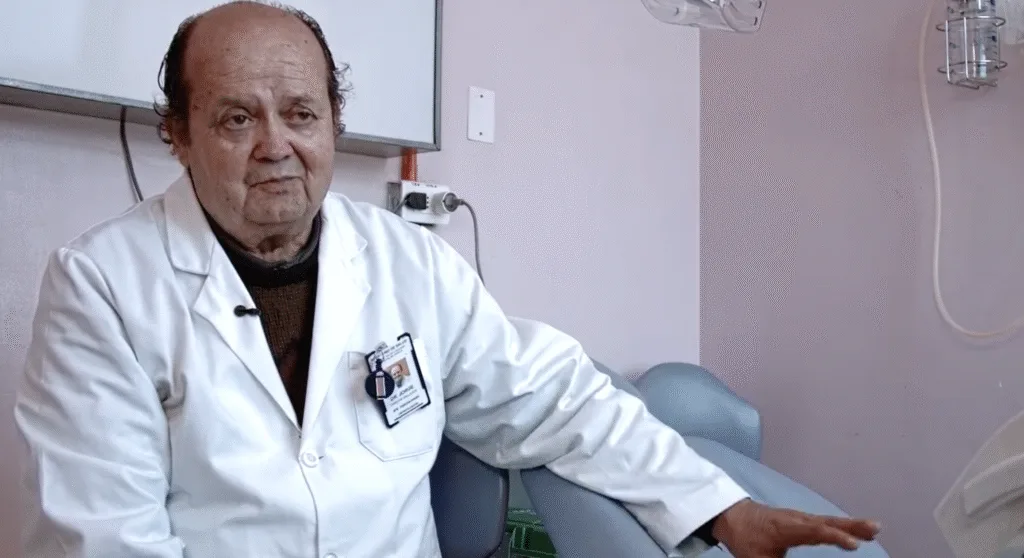 Hospital de Ovalle rinde homenaje a referente histórico por su legado en odontología 1 Hospital de Ovalle rinde homenaje a referente histórico por su legado en odontología